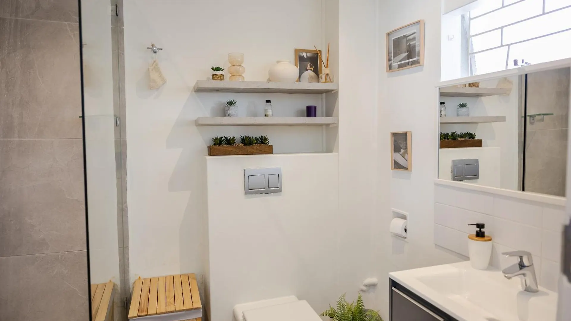 Cozy Seapoint Holiday Escape Le Cap